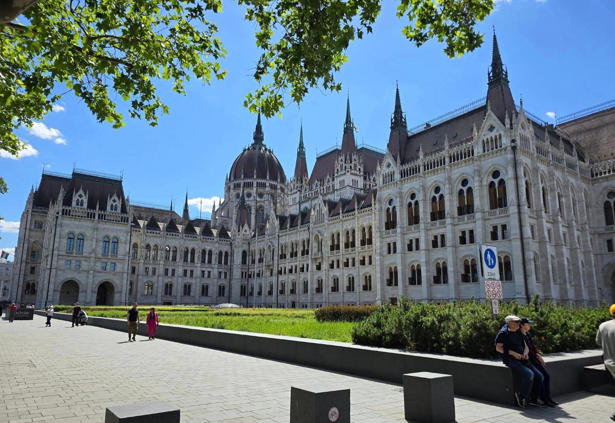 Budapest Central Apartment ภายนอก รูปภาพ