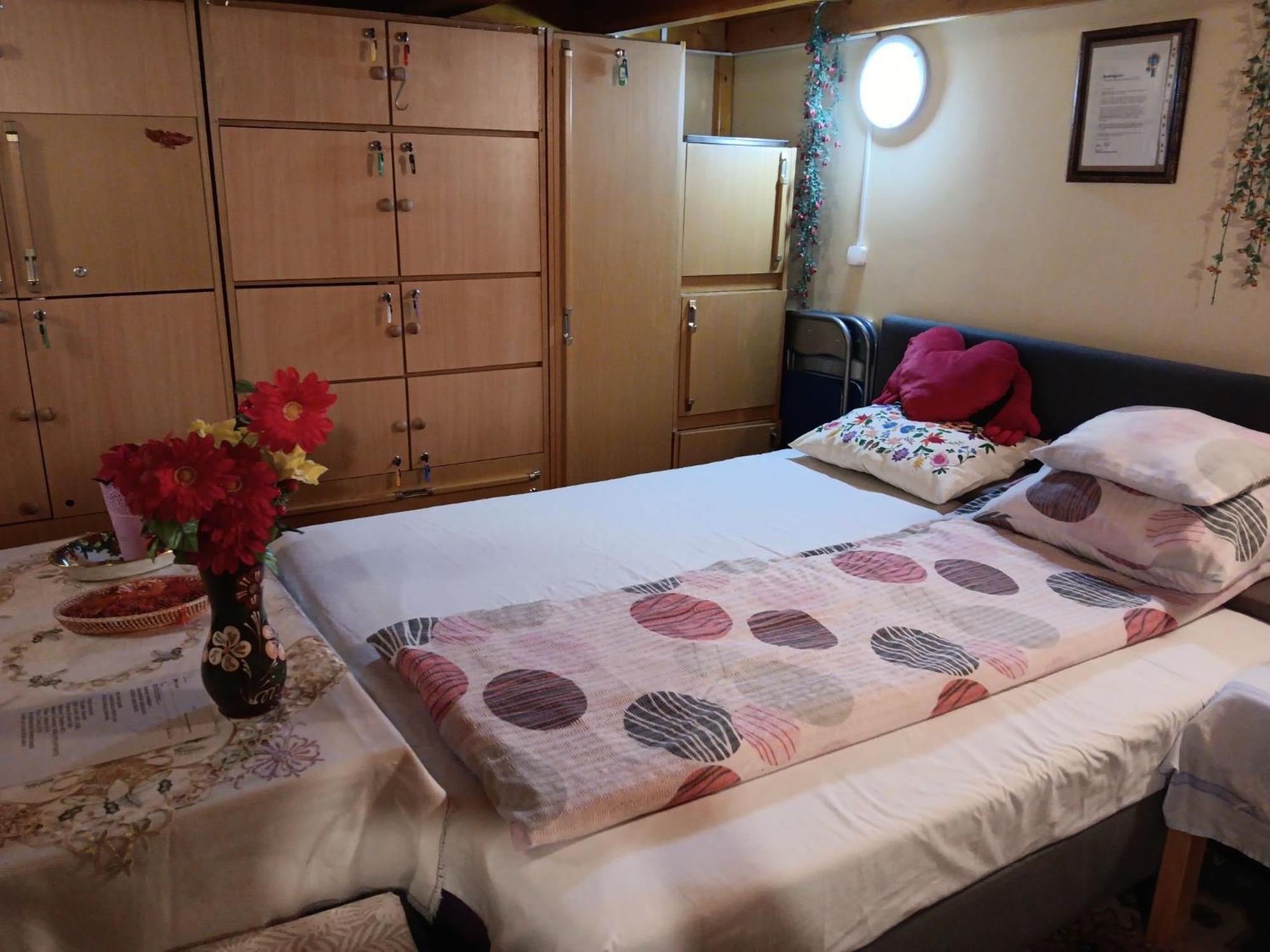 Budapest Central Apartment ภายนอก รูปภาพ